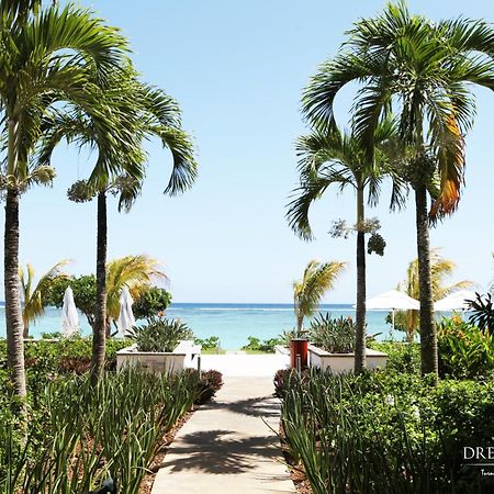 Cap Ouest Luxury Beachfront Flic-en-Flacq 外观 照片