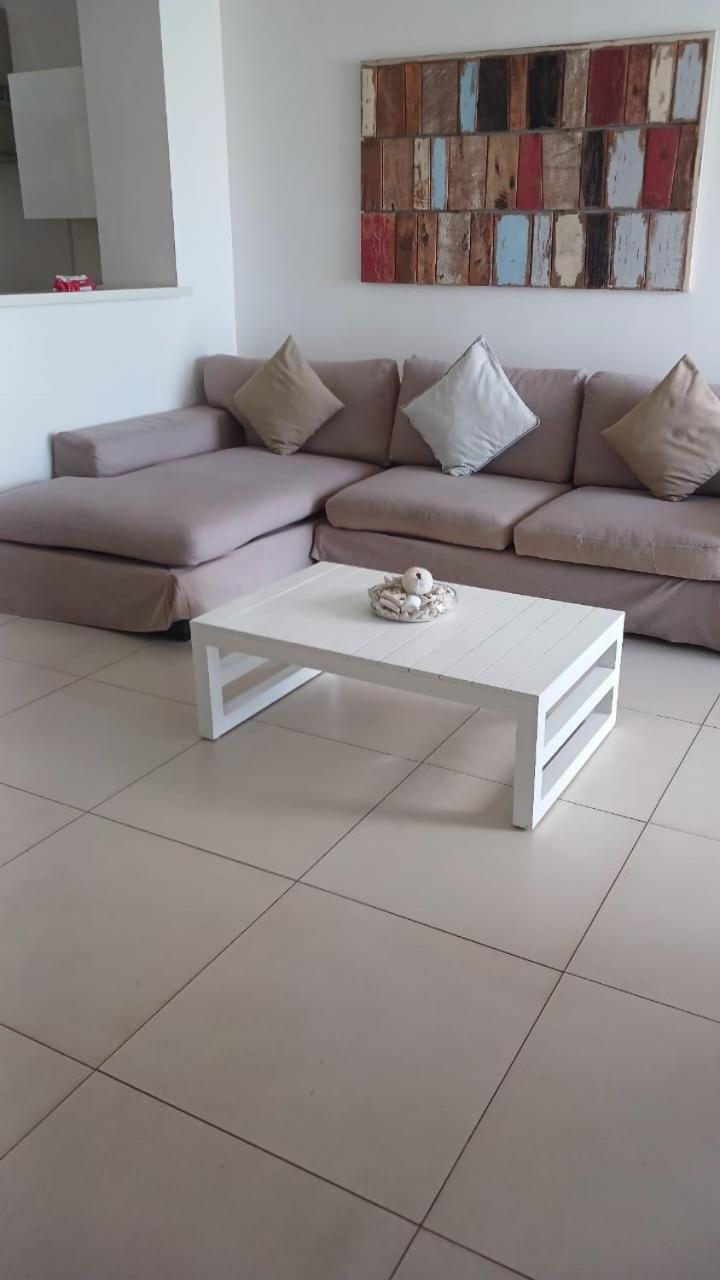 Cap Ouest Luxury Beachfront Flic-en-Flacq 外观 照片